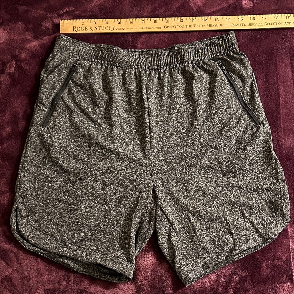 Men's Medium Gray Athletic Shorts 5 Pack new - Picture 2 of 6